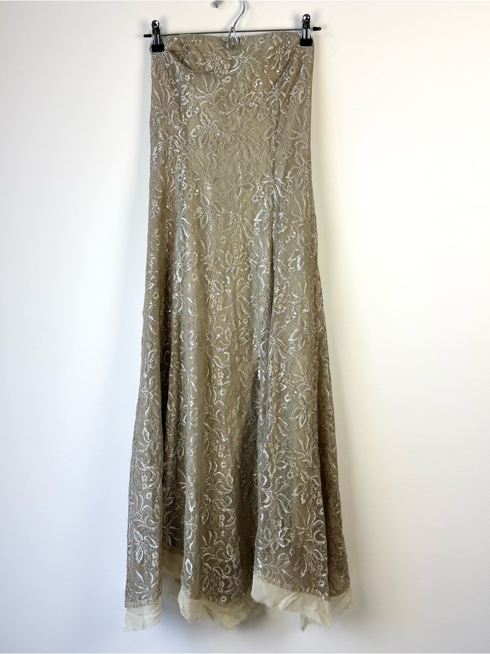 BCBGMaxazria Vintage Gold Lace Strapless Handkerchief Hem Maxi Dress Gown